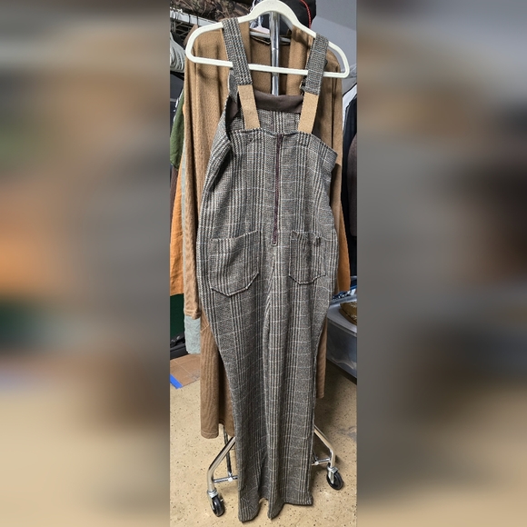 RevivALL Clothing Wool Overalls Houndstooth Medium - Picture 3 of 7